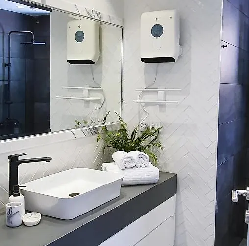 Meraki Beachfront * 弗伊尼基昂