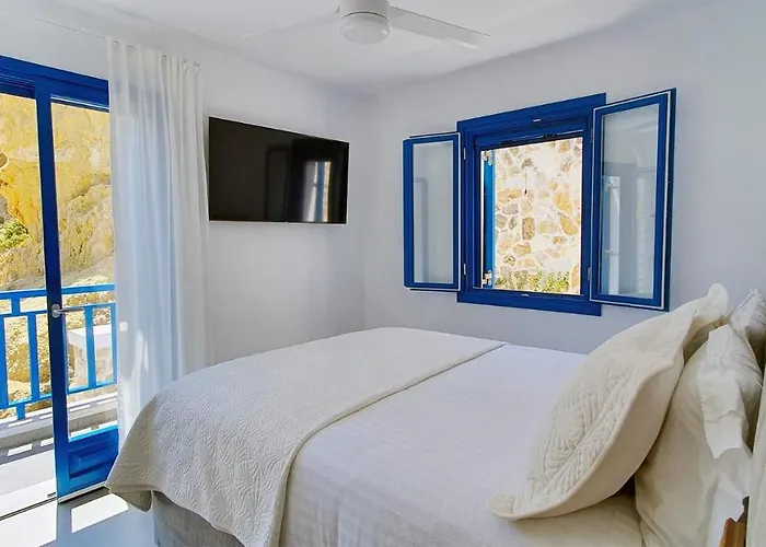 Meraki Beachfront * 弗伊尼基昂