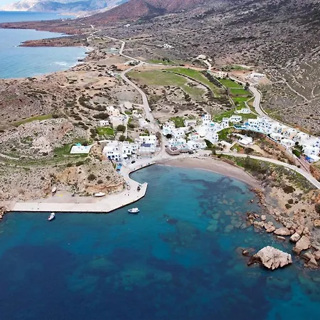 Meraki Beachfront Foinikion