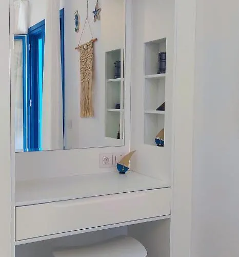 Meraki Beachfront Foiníkion