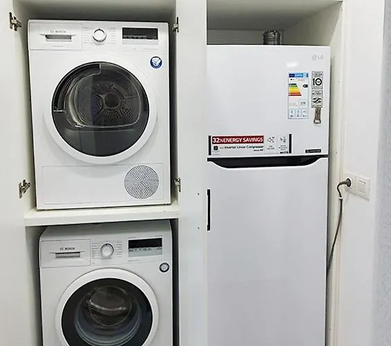 Meraki Beachfront Foiníkion